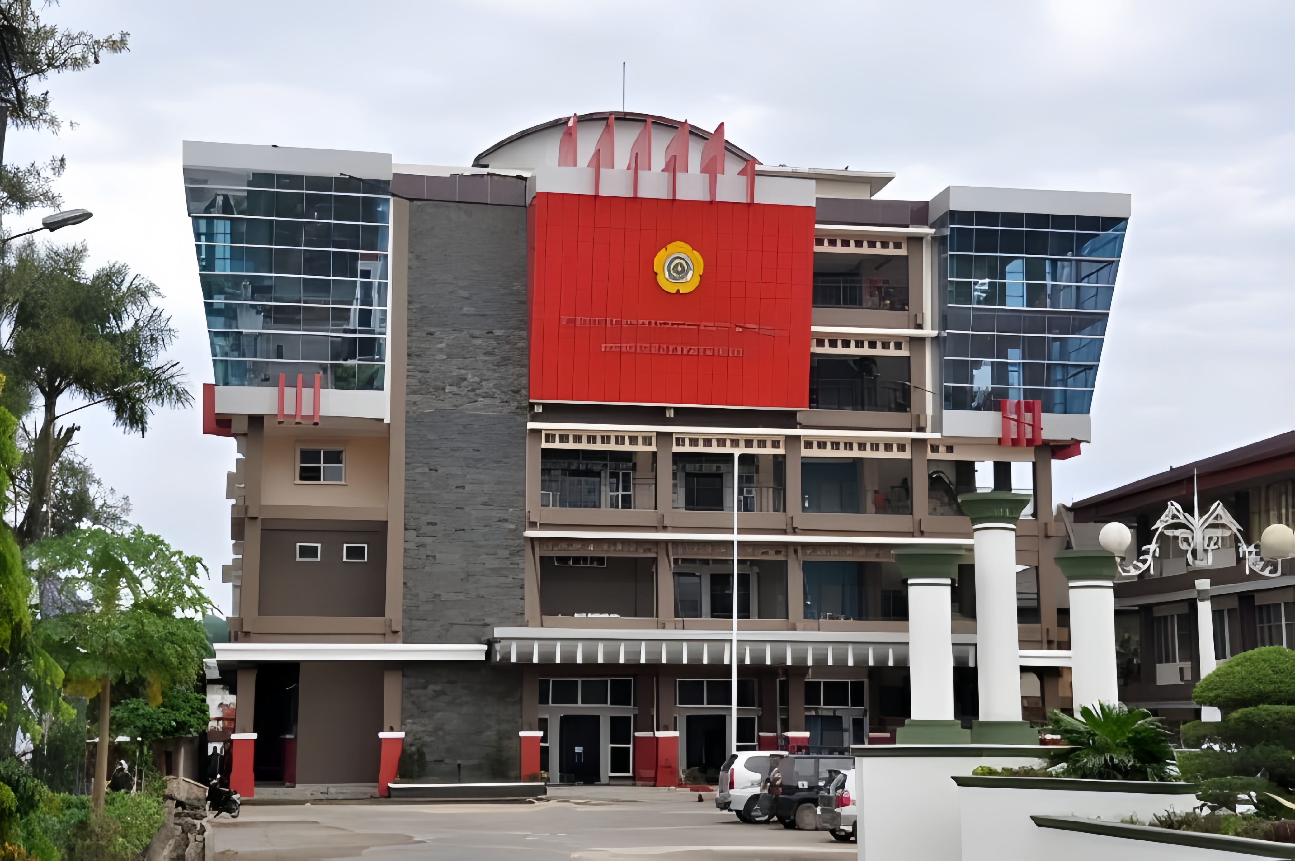 Gedung Graha Polsri